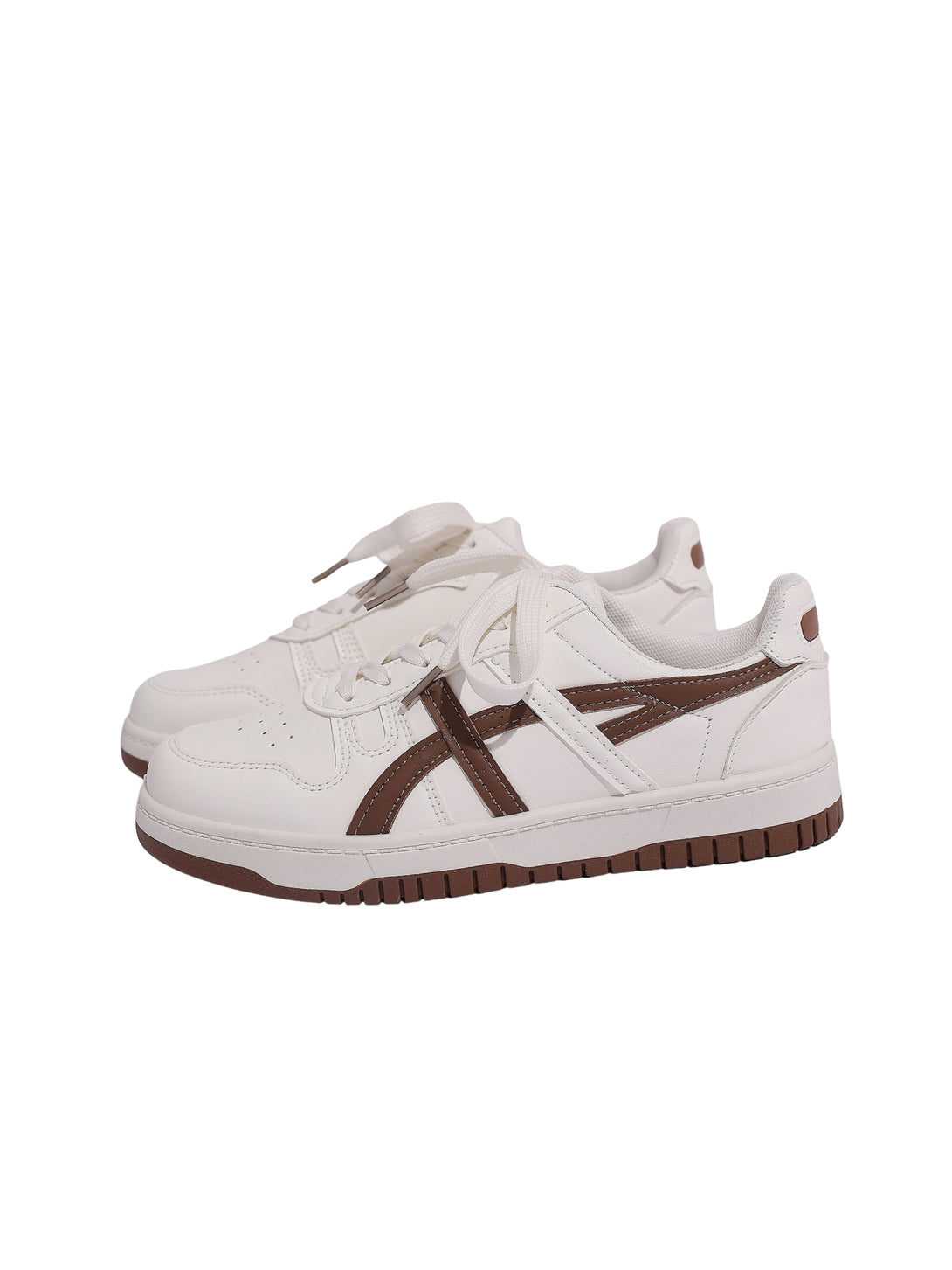 Simple Core Lace-up Sneakers-Brown
