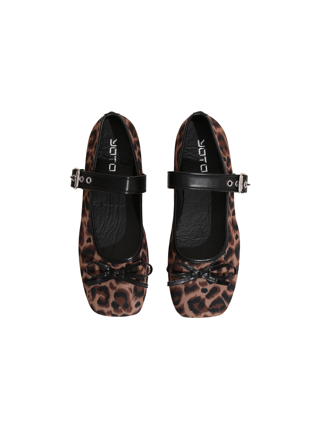 Velouré Élise Closed Toe Loafer- Brown